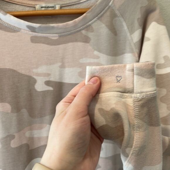 Stella and Dot Neutral Camo Zip Sweater | Small - Picture 6 of 8